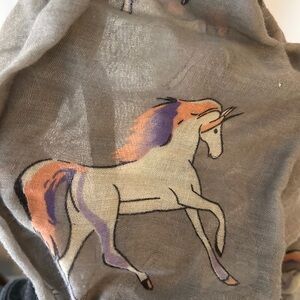 Grey unicorn scarf